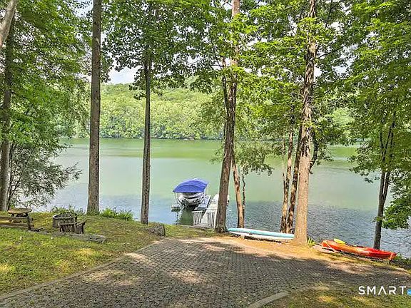 3rd image of 62 Riverford Road