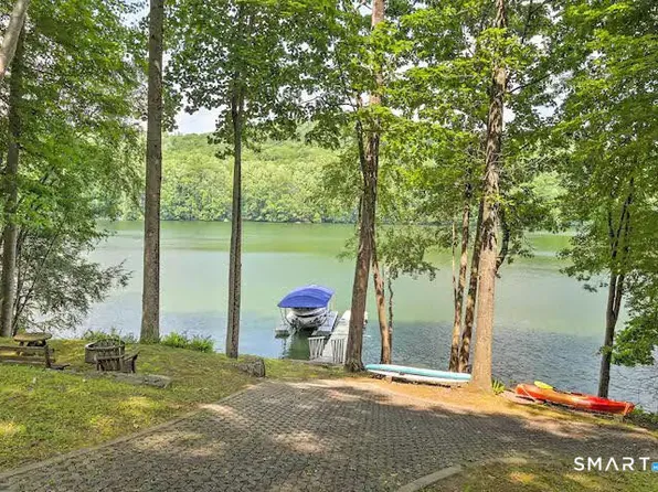 62 Riverford Road, Brookfield, CT 06804