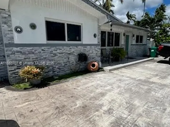 28520 SW 146th Ave, Homestead, FL 33033