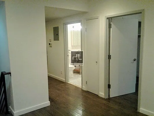 Rented by Highline Residential | media 76