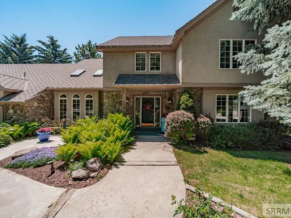 706 S Bellin Rd, Idaho Falls, ID 83402