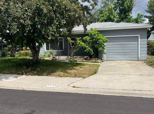 2485 Riviera St, Reno, NV 89509