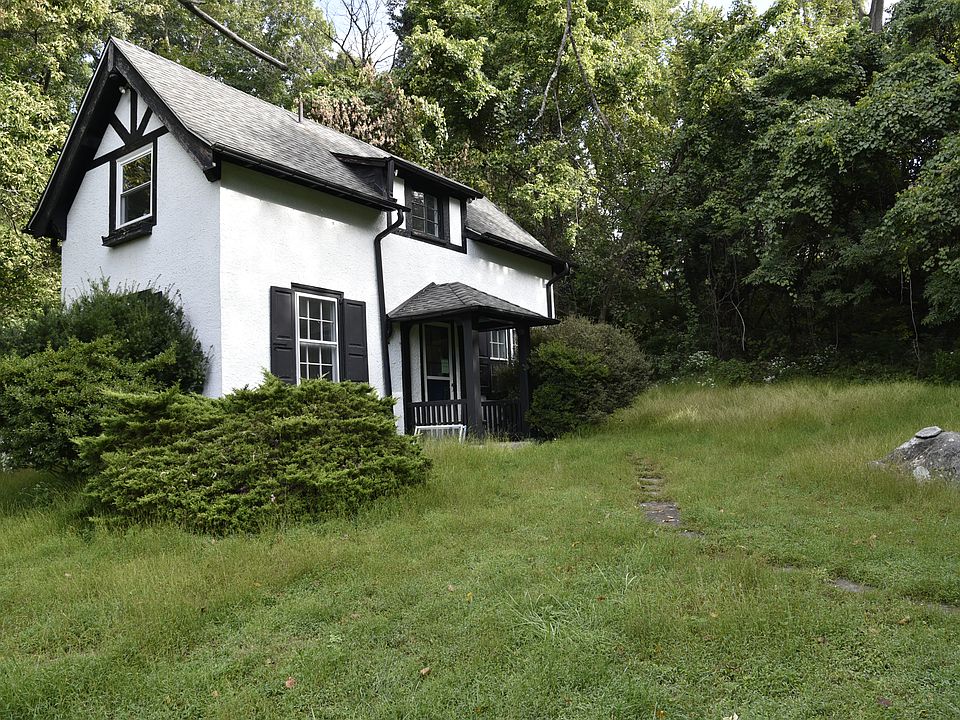 1st image of 1611 Hepburn Dr