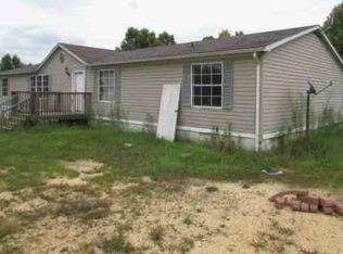 270 Christopher Ln, Lawrenceburg, TN 38464