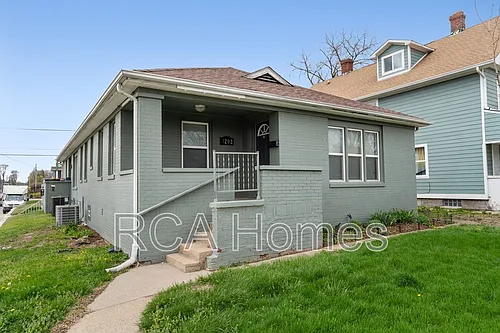 3202 Ruckle St Photo 1