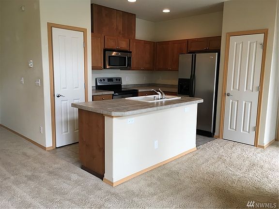 3rd image of 2065 Bobs Hollow Ln Unit C