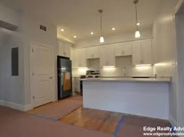 16 Murdock St #A1, Brighton, MA 02135