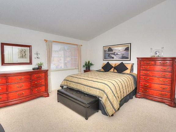 5th image of 4384 Conejo Dr