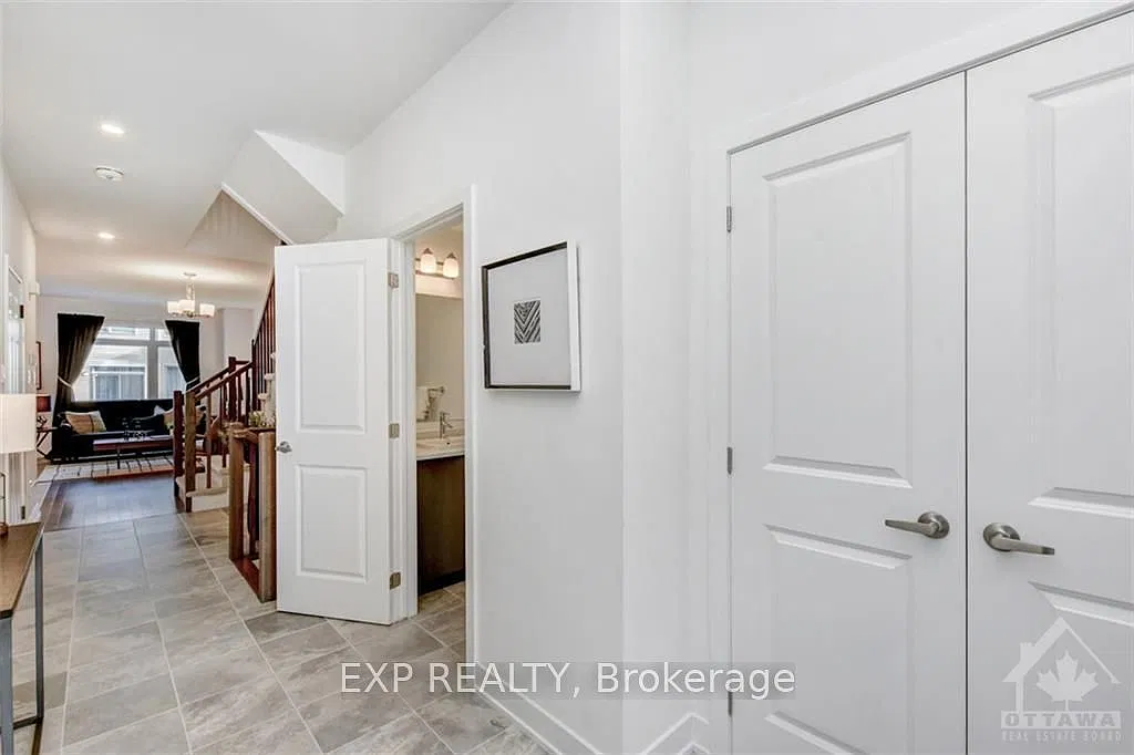 3 bed, $2,750 — Photo 2
