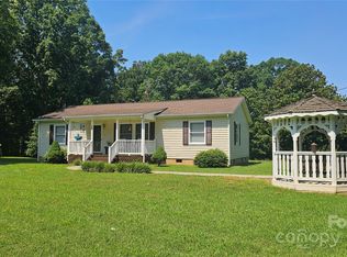 233 Hicks Rd, Statesville, NC 28625
