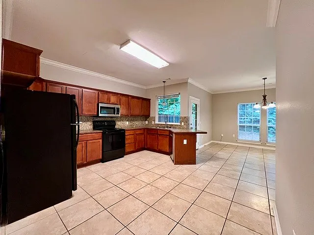 564 S Pierremont Dr #1 — Photo 7