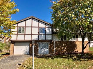 77 Shryock Ave, Indiana, PA 15701