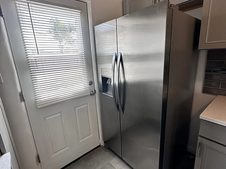 2120 La Veta Dr NE — Photo 7