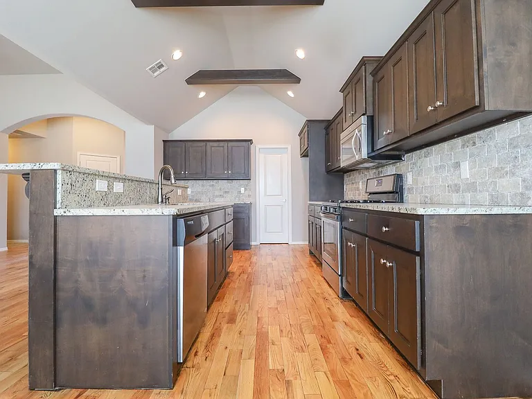 18316 E 49th St S — Photo 10