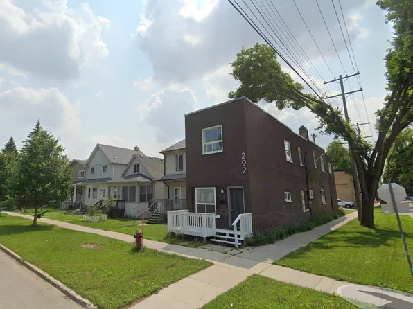292 Cathedral Ave #1, Winnipeg, MB R2W 0X5