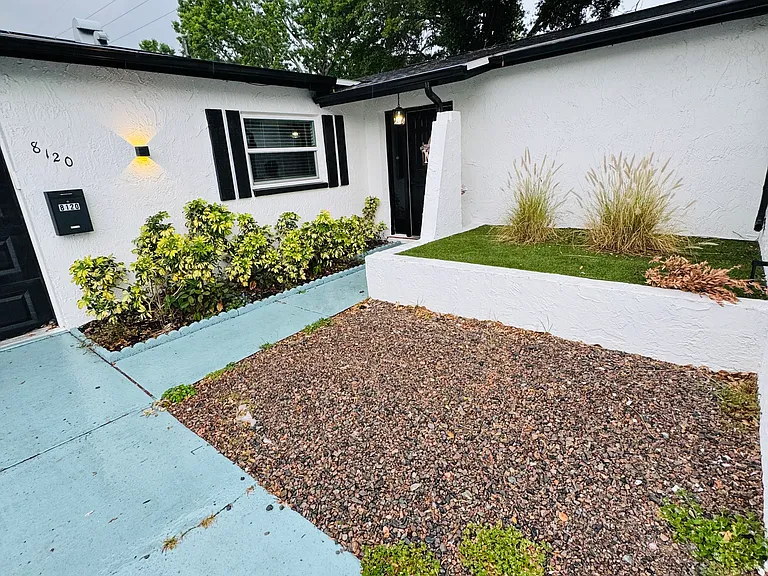 8200 Winthrop Dr #8120 — Photo 42