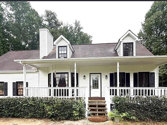 2nd image of 1075 Sanders Rd