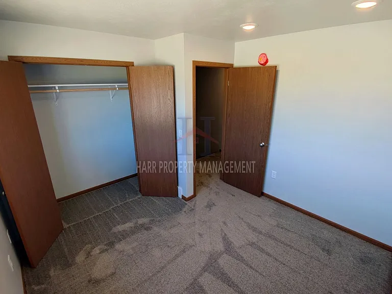 Sundance Ridge / Hitching Place — Photo 23