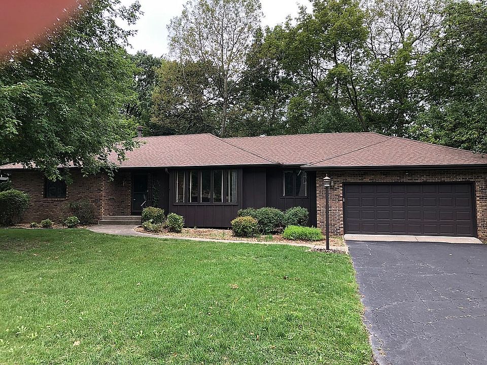 628 Thoreau Drive
