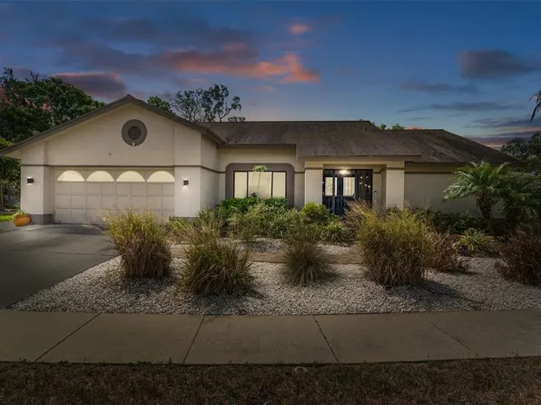 2924 Windridge Dr, Holiday, FL 34691