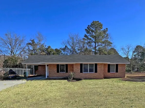 36 Branch St, Manning, SC 29102