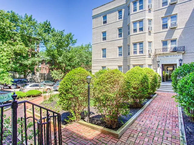Campus Apartments