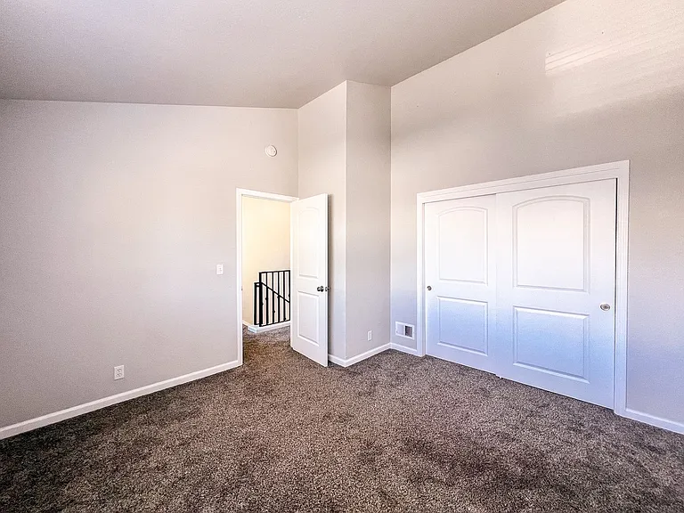 Adobe Creek Apartments — Photo 36