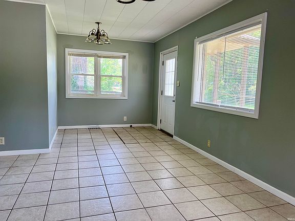 3rd image of 408 W Association St