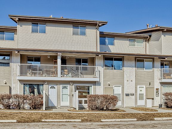 2nd image of 200 Brookpark Dr SW #1113