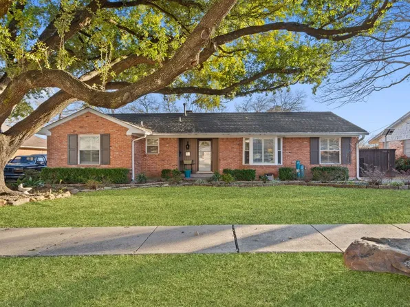 718 Peach Tree Ln, Garland, TX 75041