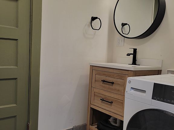 Location 4, Bath Vanity & Combo Washer/Dryer