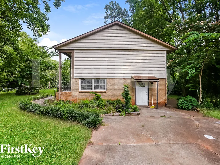 9208 Thayer Rd — Photo 15