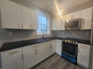 36 Liberty St #F-2, Newburgh, NY 12550