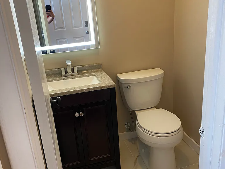 617 Wellington Dr — Photo 11