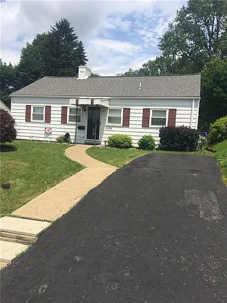 4108 Thomas St photo 1