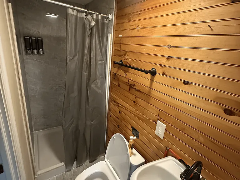 173 Mountain View Rd #2 — Photo 4