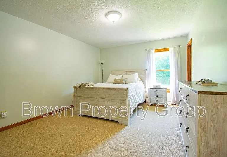 20 N Hillside Dr — Photo 15