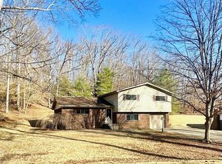 2335 Oak Hill Ln, Ashland, KY 41102