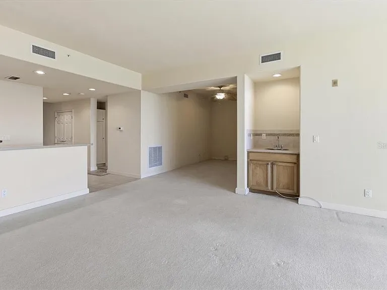 10045 Links Ln #203 — Photo 16