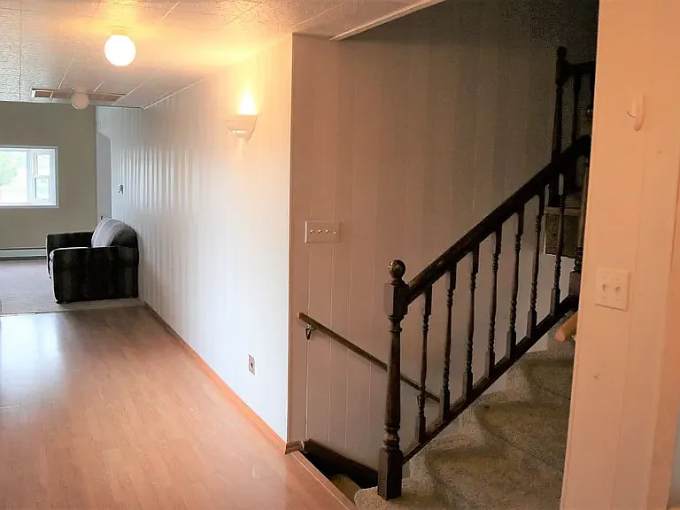 127 Crescent Dr — Photo 8