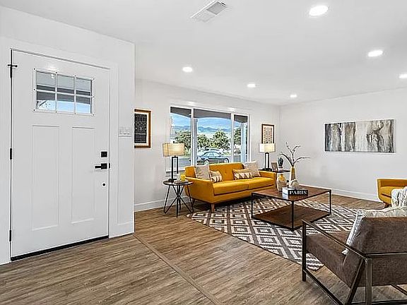 2nd image of 2908 Fallwood Ln