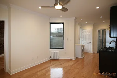 Rented by aptsandlofts.com