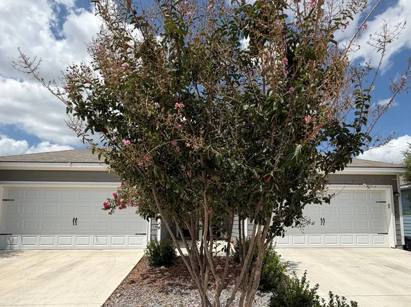 616 Ashers Pl, Seguin, TX 78155