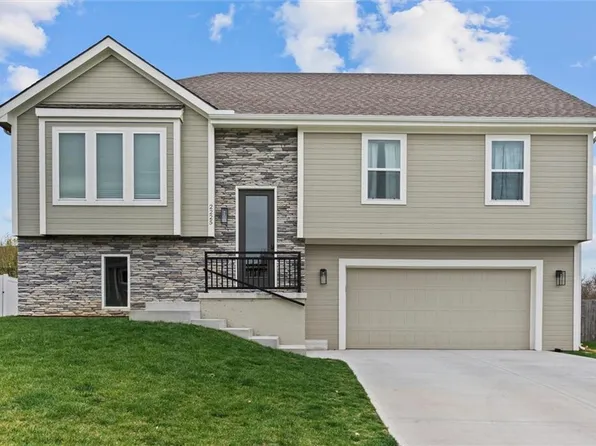 2225 Ashford St, Excelsior Springs, MO 64024