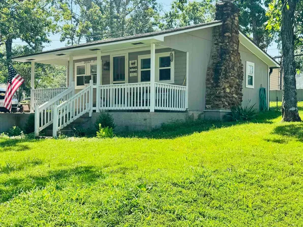 28567 Panorama Rd, Warsaw, MO 65355