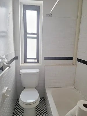 Rented by Aida Home Realty | media 16