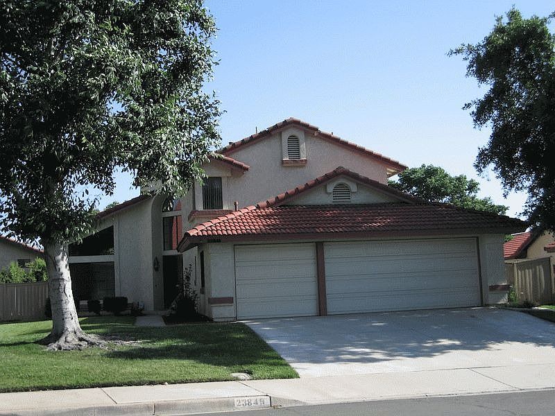 1st image of 23849 Hazelwood Dr