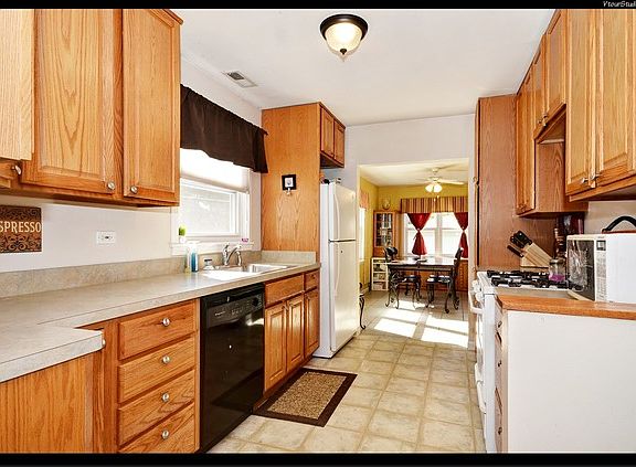 5th image of 4102 N Lincoln St