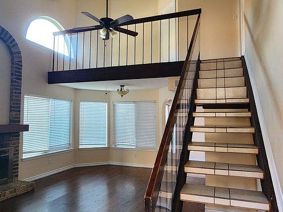 3rd image of 14151 Montfort Dr APT 360