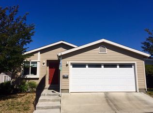 377 Lark Dr, Paso Robles, CA 93446